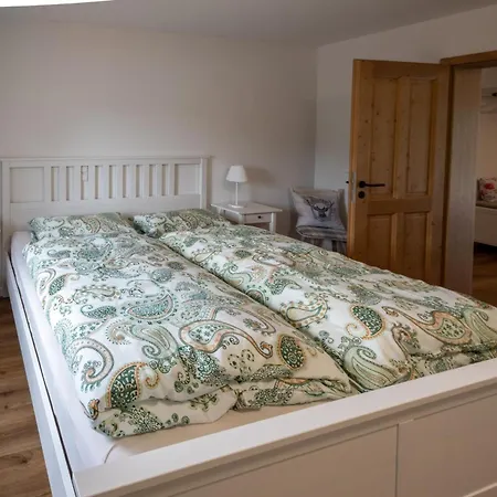 Reesberg-stube Rengersfeld