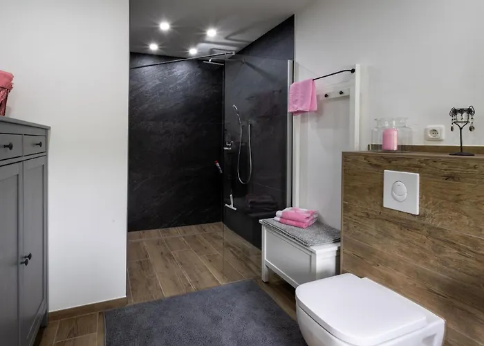 Reesberg-stube * Rengersfeld